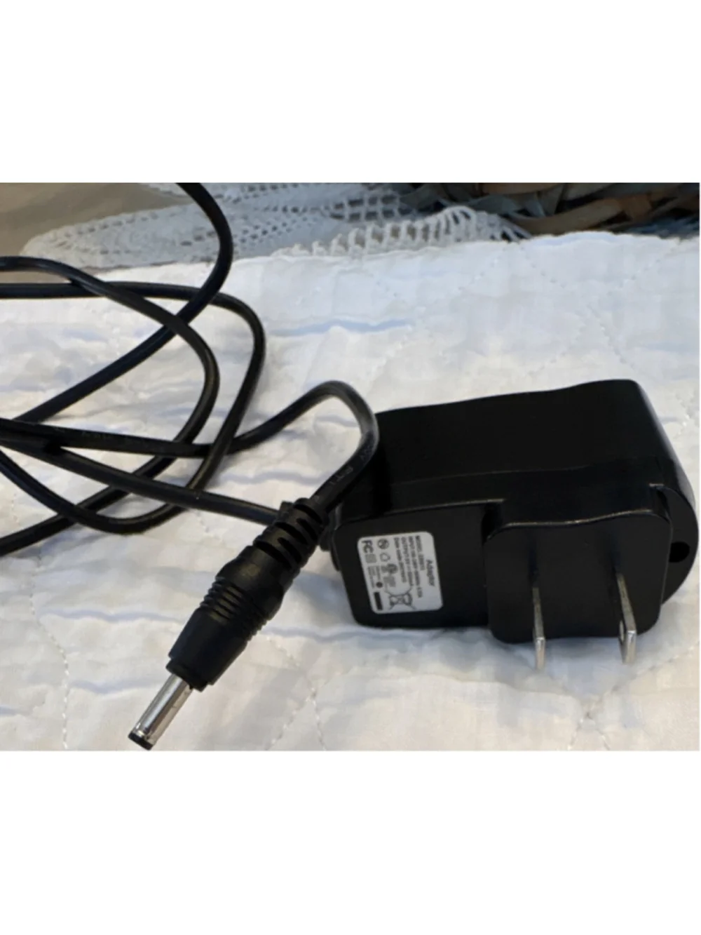 AC/DC Adapter 5V 550mA Black Powered Model 220013 Barrel Jack Male